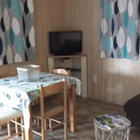 Domek alpejski Chalet Calme 2 Chambres Avec Piscine Proche Du Lac Du Jaunay - Fr-1-783-20 *