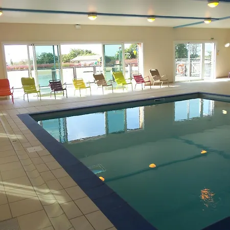 Chalet Calme 2 Chambres Avec Piscine Proche Du Lac Du Jaunay - Fr-1-783-20 Domek alpejski *